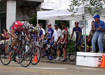 Matt take the win in the Cat. 4 TDL Criterium